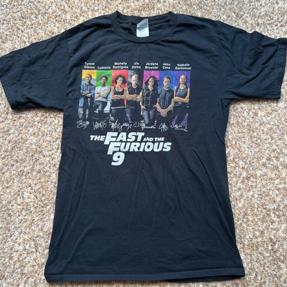 Signatures The Fast And The Furious 9 Shirt size small! - Picture 1 of 3